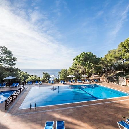 Camping Sunissim Cala Llevado 4 By Locatour Hotel Tossa de Mar Kültér fotó