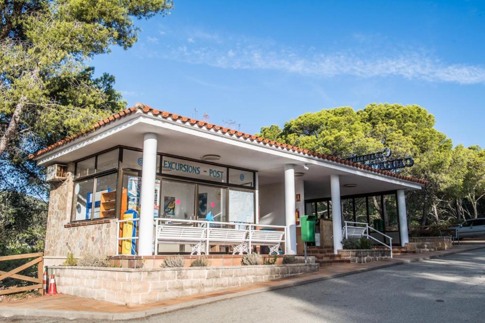 Camping Sunissim Cala Llevado 4 By Locatour Hotel Tossa de Mar Kültér fotó