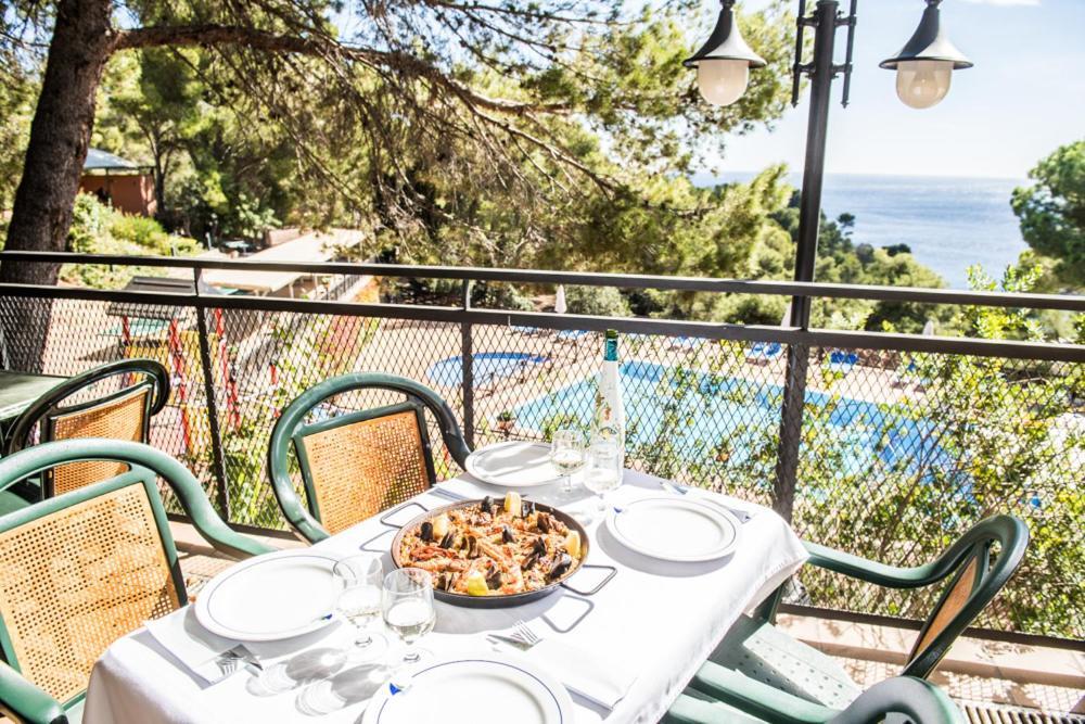 Camping Sunissim Cala Llevado 4 By Locatour Hotel Tossa de Mar Kültér fotó